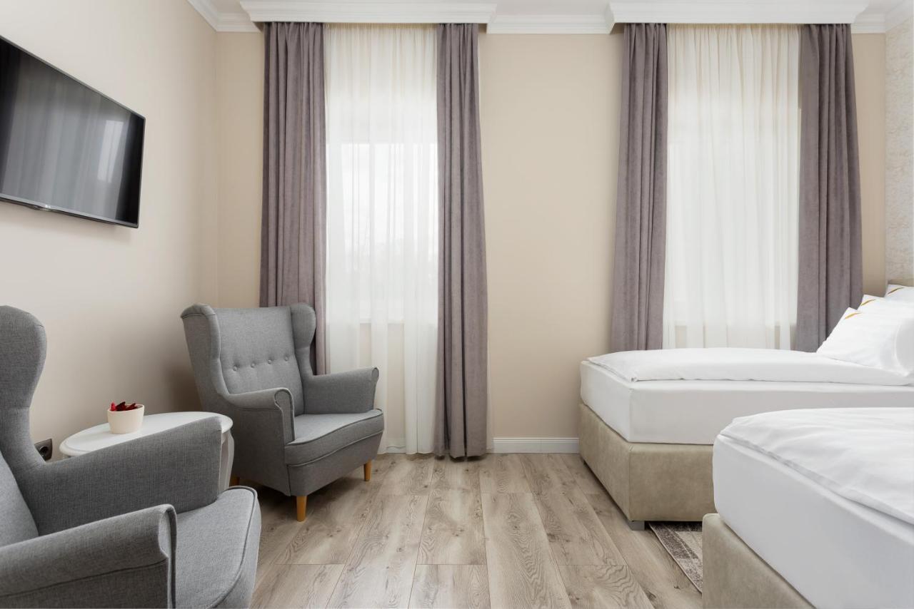 Notarius Vendeghaz Bed and Breakfast Poroszló Buitenkant foto